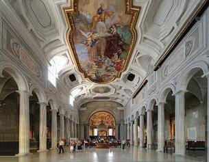 Basilika San Pietro in Vincoli (Innenansicht)