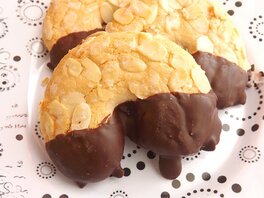 Mandelhörnchen