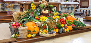 Altarschmuck zum Erntedankfest