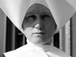 schwarz-weiß Fotografie der heiligen Louise de Marillac